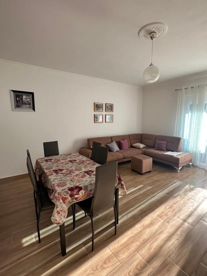 Vlora Central & Comfy Apartment מראה חיצוני תמונה