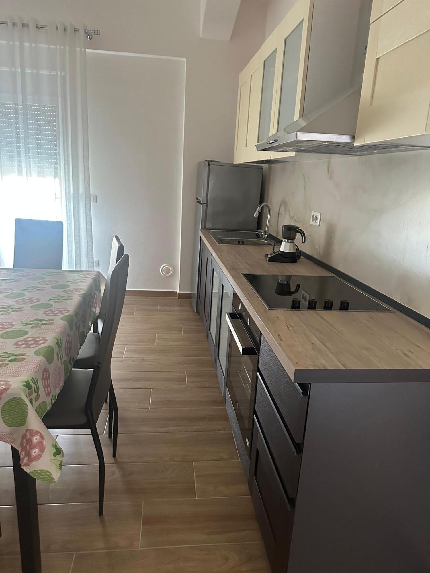 Vlora Central & Comfy Apartment מראה חיצוני תמונה